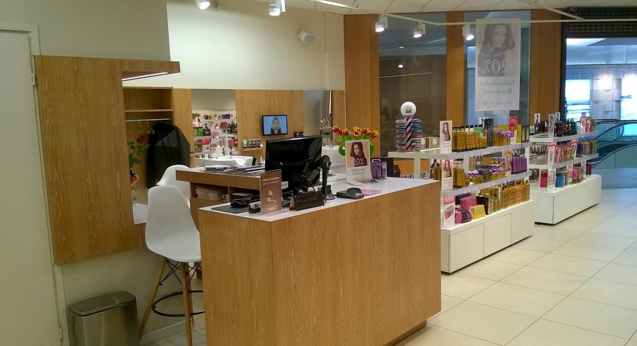 Salon+ Hairdressers Salon, TC Kvartal, Tartu Estonia I 2016 Workstation